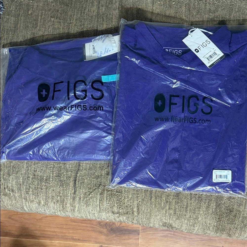 Figs Deep Purple Scrub Tops